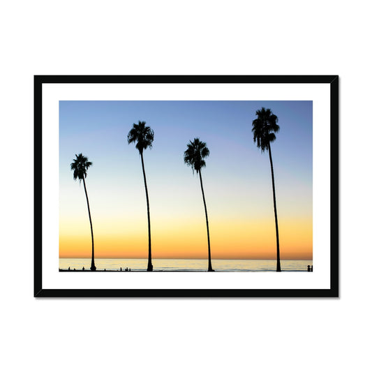 Sonnenuntergang am Palm Beach Poster in Premium Holzrahmen - Boutique de l´Art